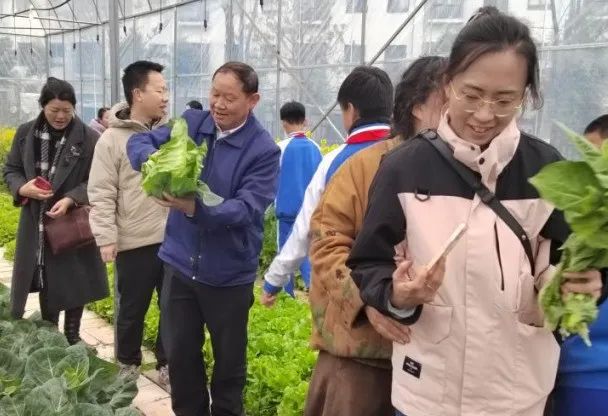 昆明西山教育体育