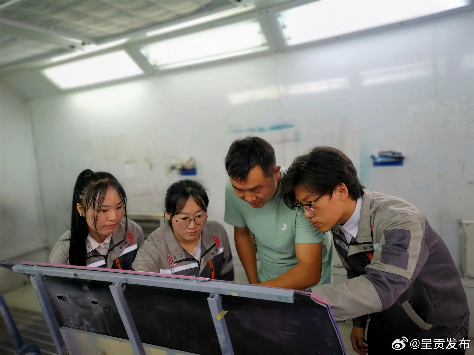 曲靖市打造“政策扶持+精准服务+平台赋能”三位一体就业促进体系——照亮高校毕业生创业就业路