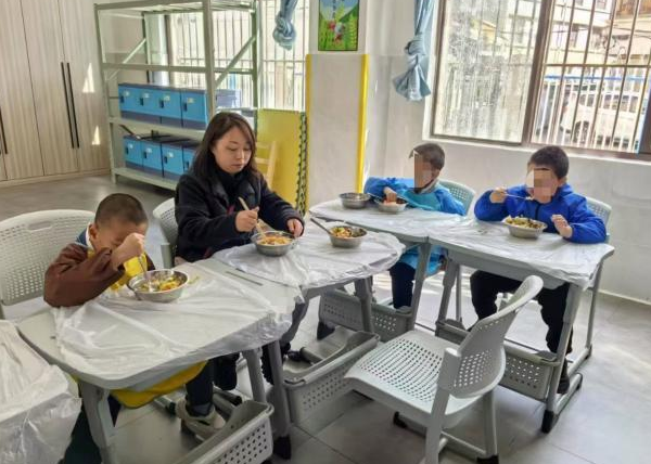 昆明西山教育体育