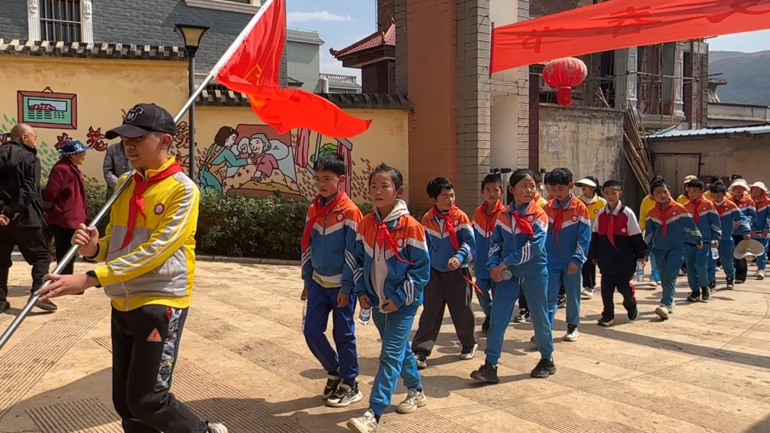 爱上富民