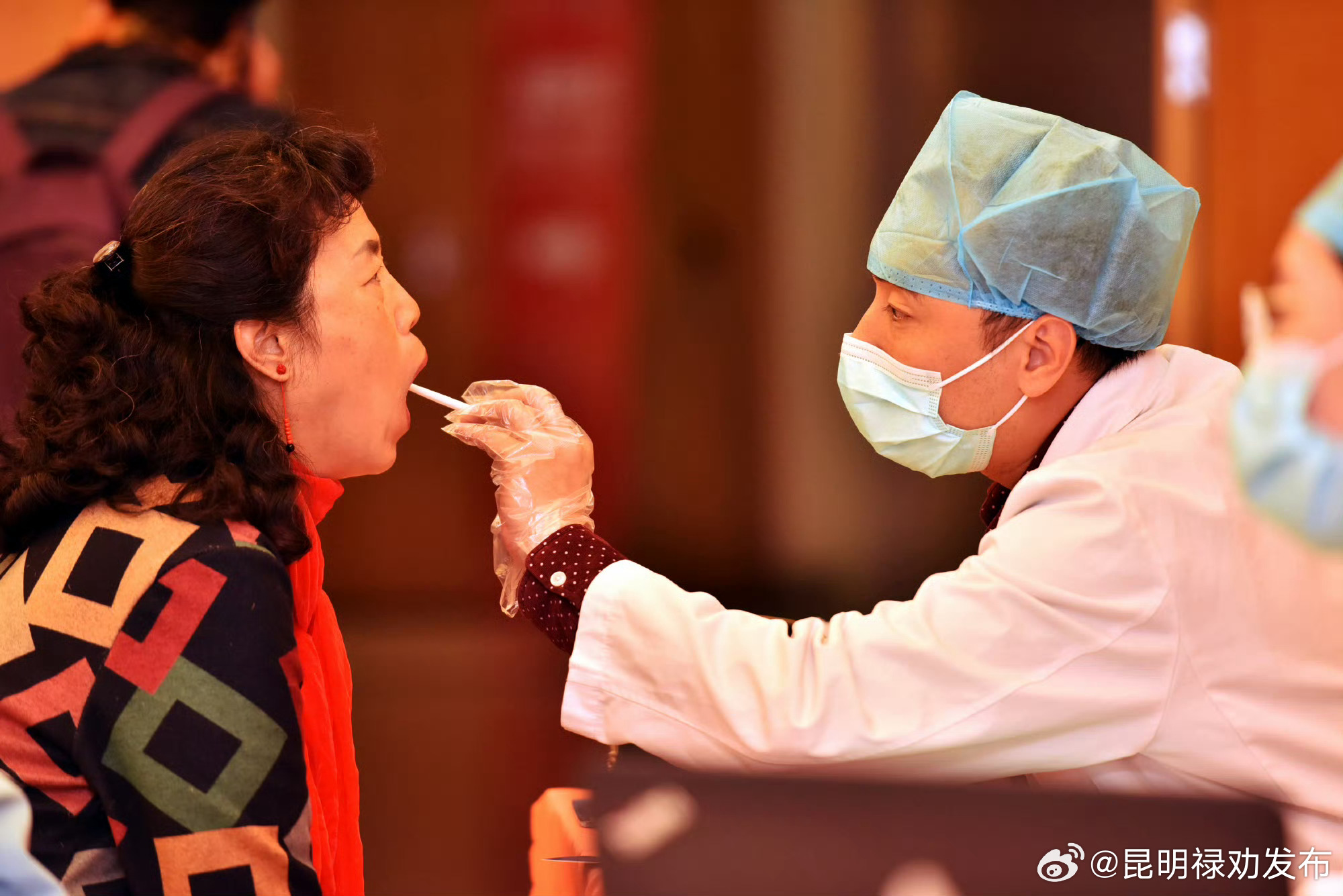 口腔溃疡不能继续忍的4个信号