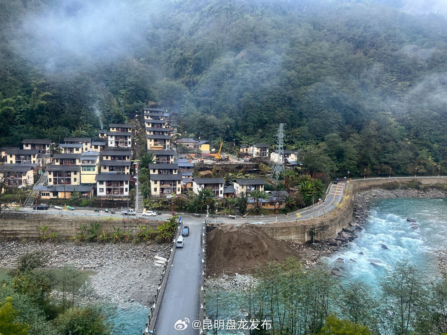 荐读｜斯雄《独龙江的峡啦酒》