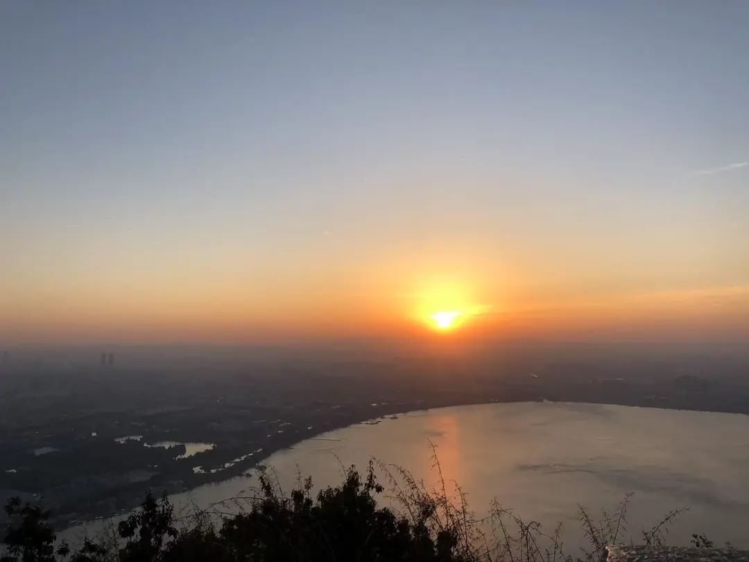 昆明西山发布