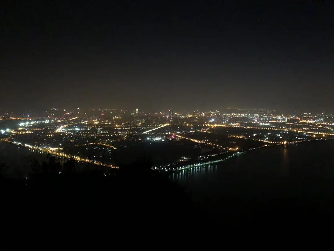 昆明西山发布