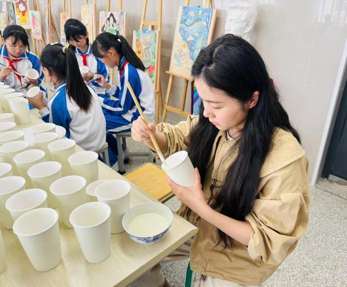 昆明西山教育体育