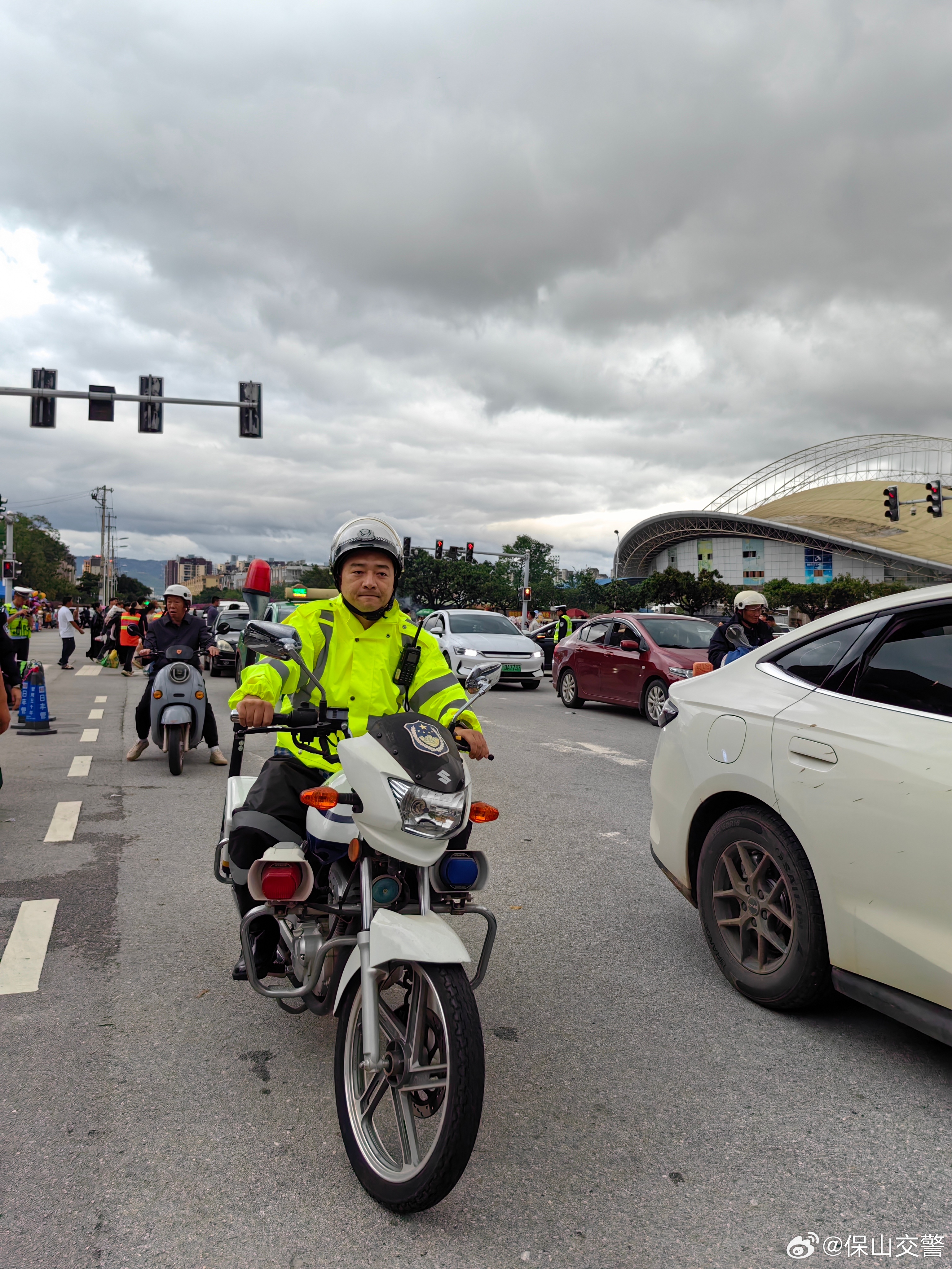 保山交通警察