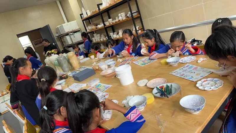 昆明西山教育体育