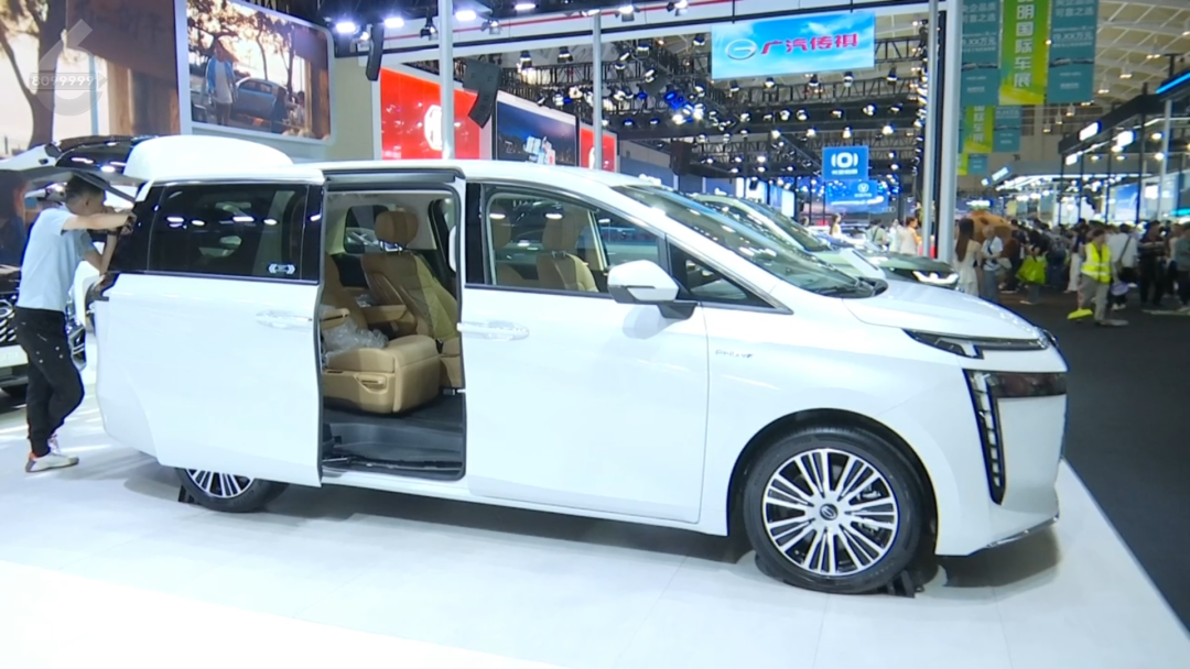 8099999街头巷尾微信