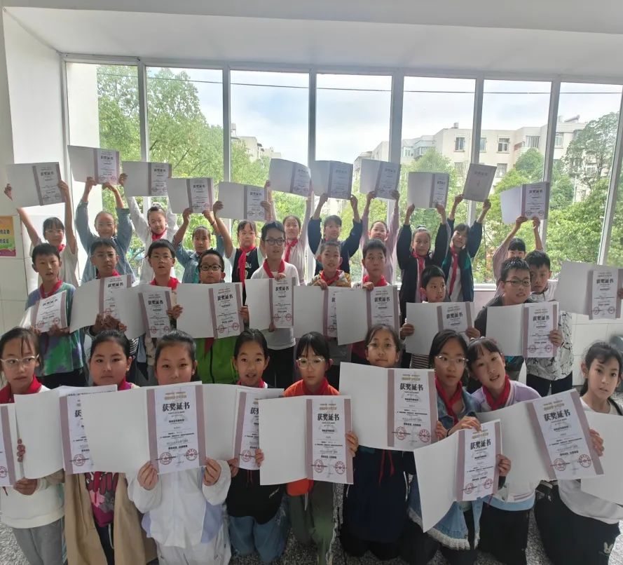 昆明西山教育体育