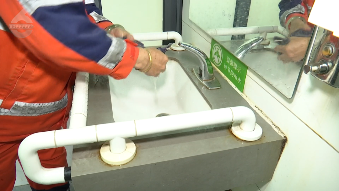 8099999街头巷尾微信