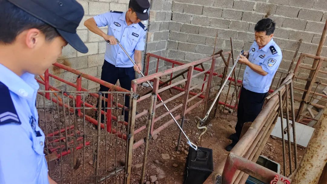 云南丽江警方