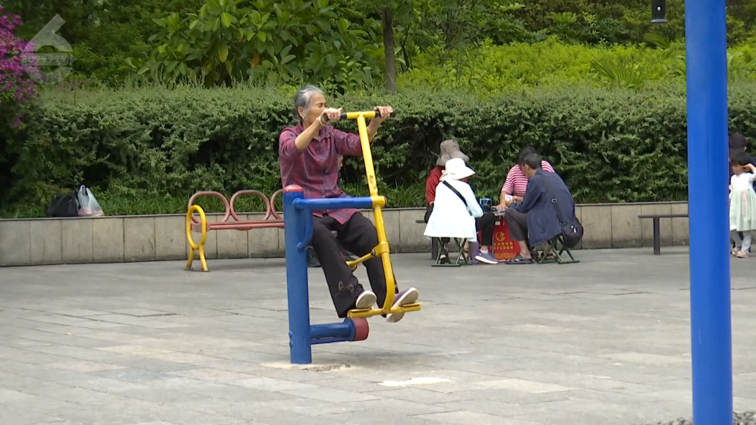 8099999街头巷尾微信