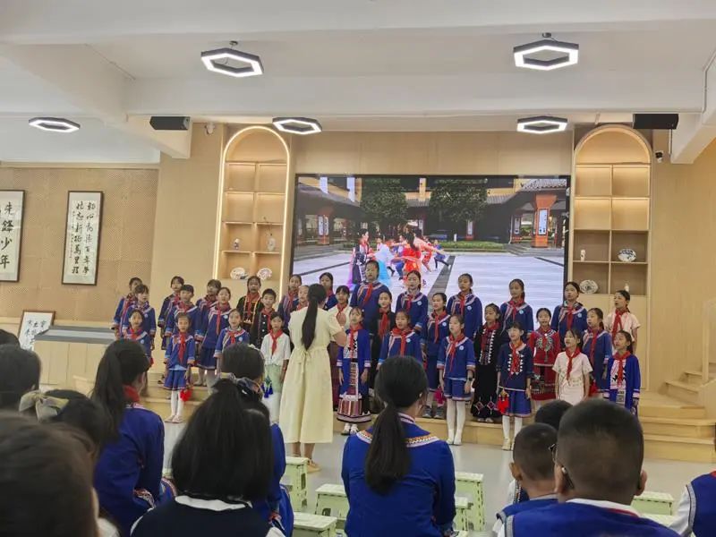 昆明西山教育体育