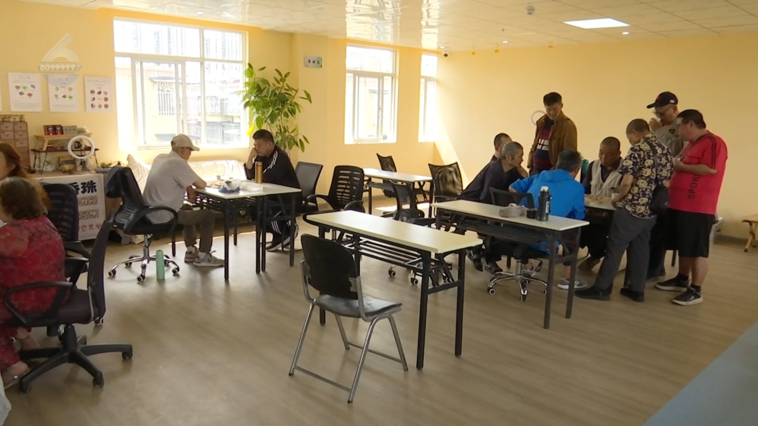 8099999街头巷尾微信