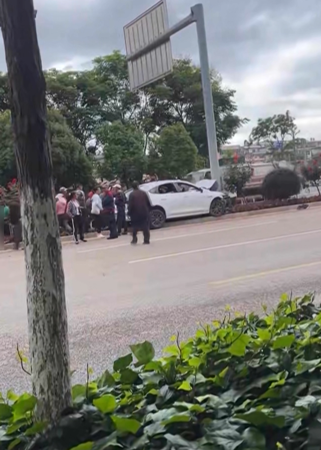 8099999街头巷尾微信