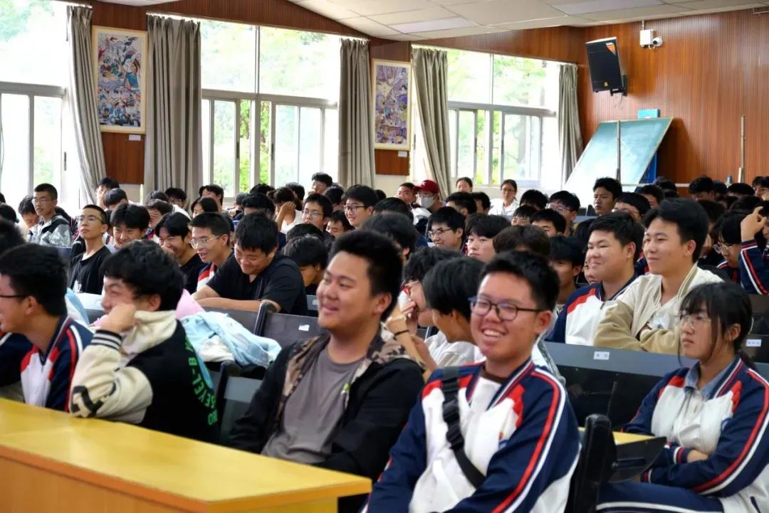 昆明西山教育体育