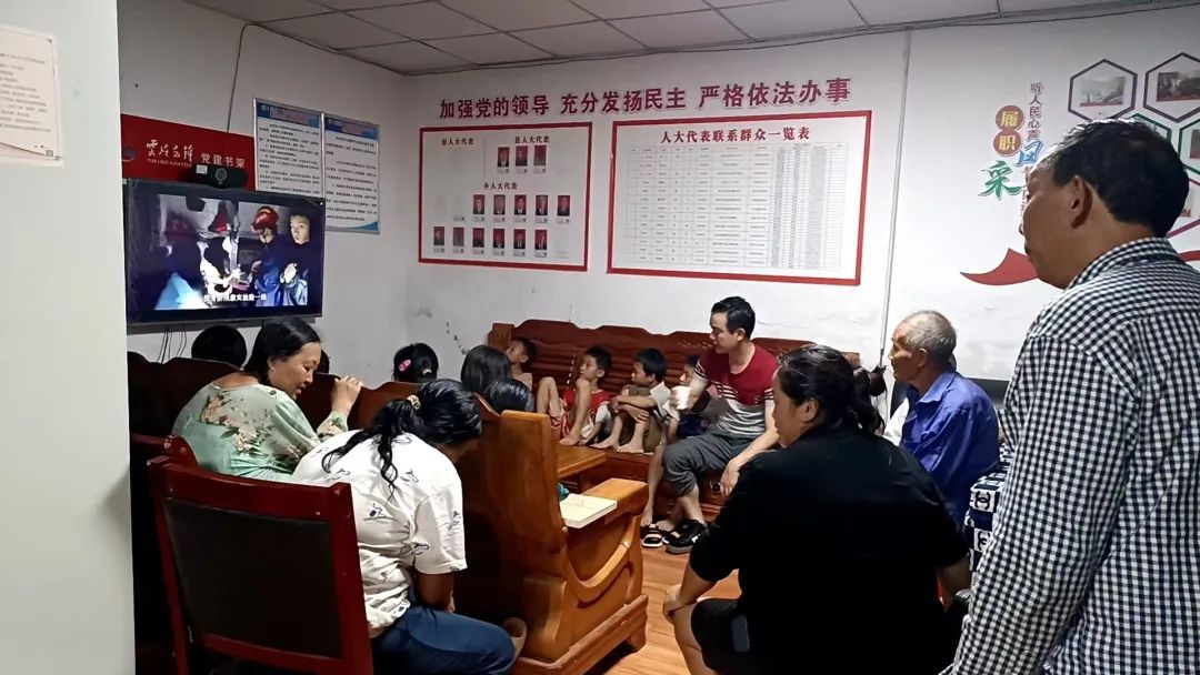 8099999街头巷尾微信