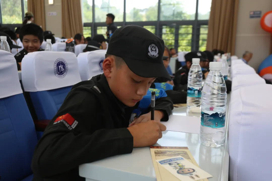 云南丽江警方