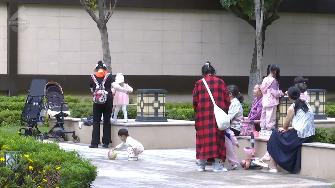 8099999街头巷尾微信