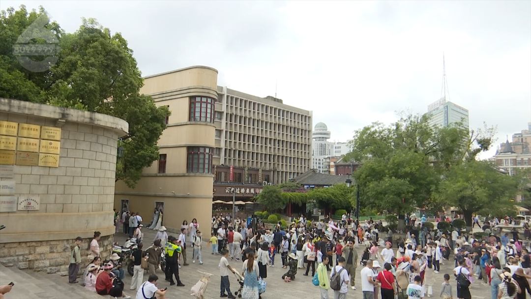 8099999街头巷尾微信