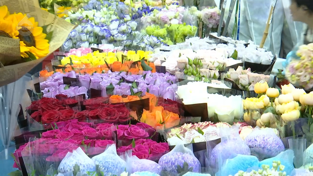 8099999街头巷尾微信