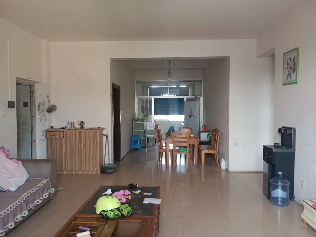 昆明市呈贡区人民法院