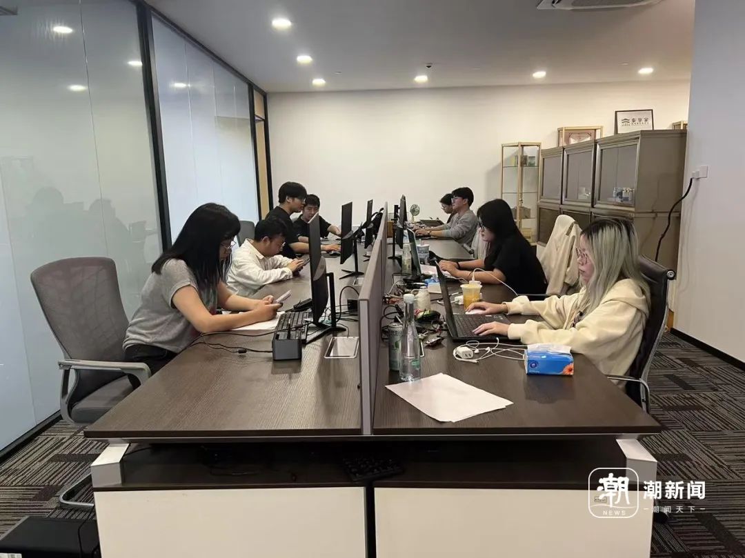 8099999街头巷尾微信