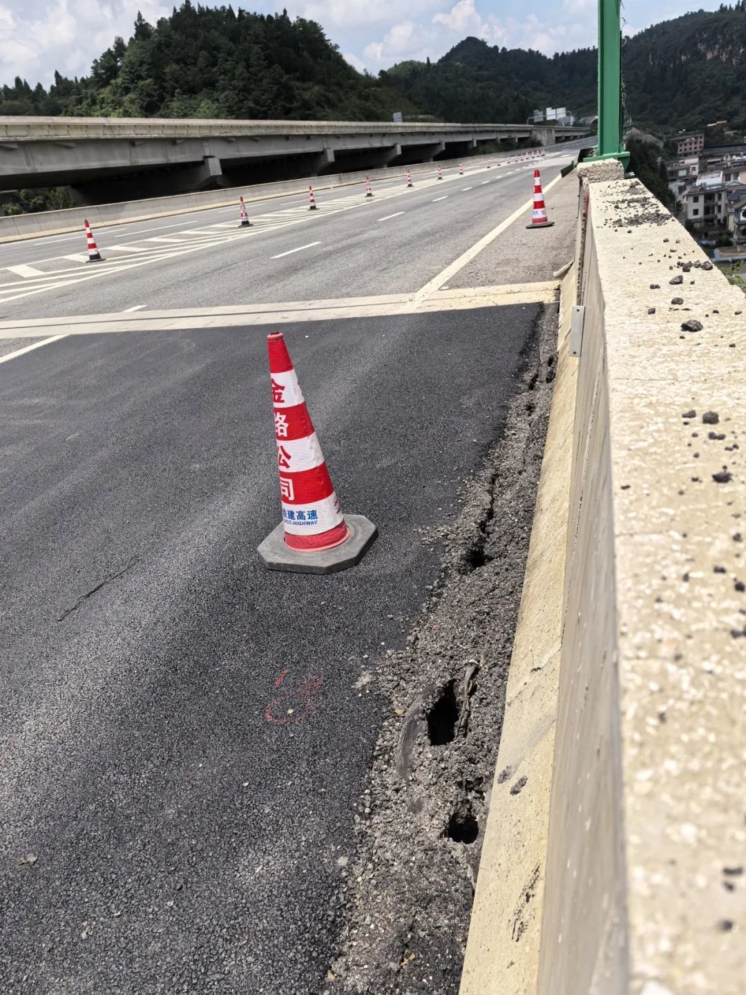 8099999街头巷尾微信