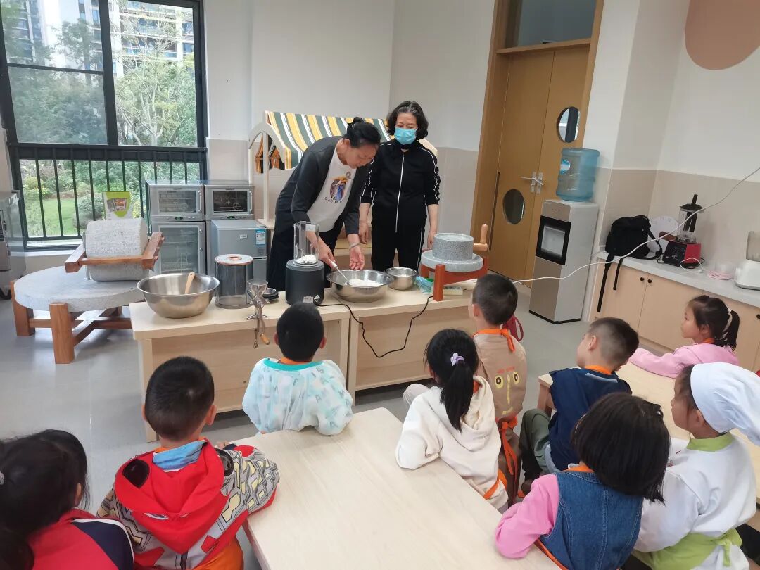 昆明西山教育体育