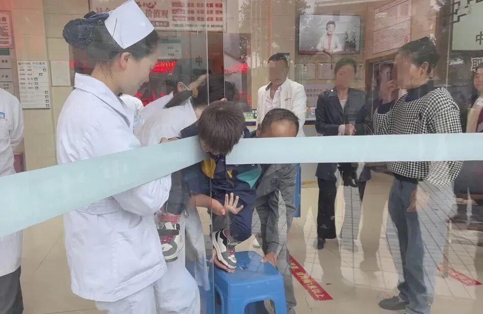 8099999街头巷尾微信