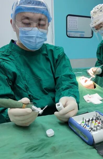 FM954昆明汽车音乐广播