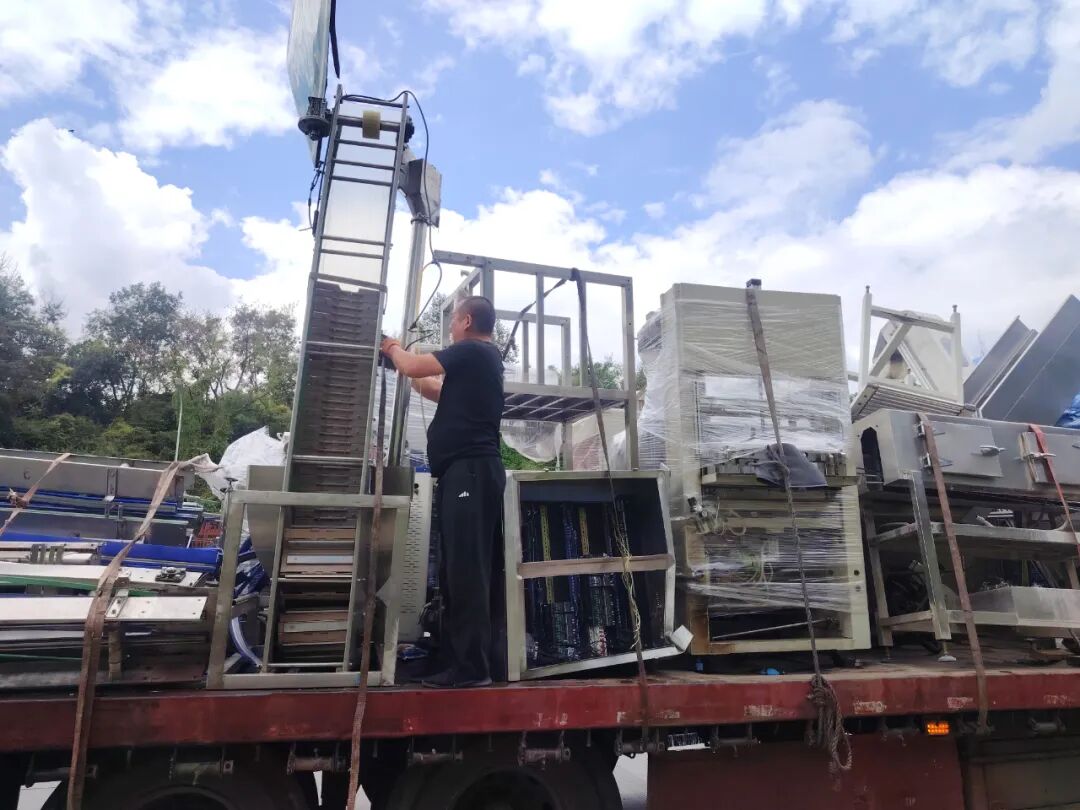 8099999街头巷尾微信