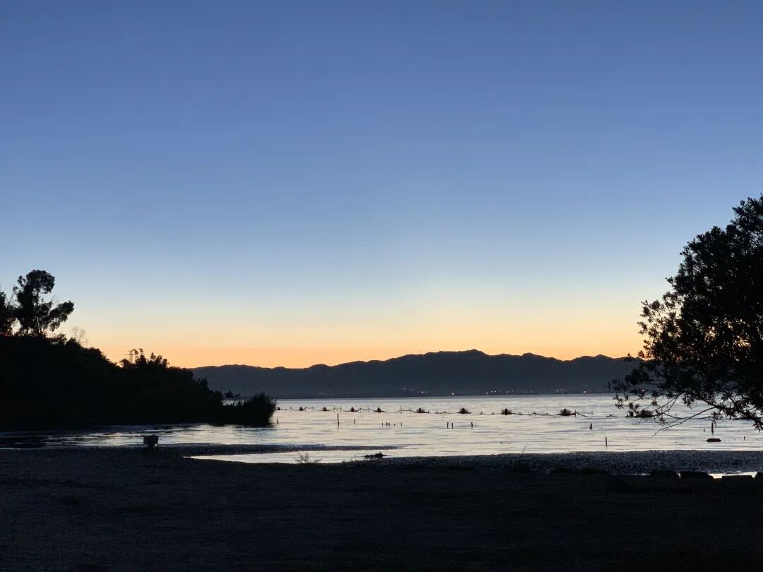 8099999街头巷尾微信