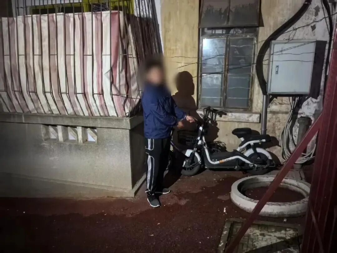 8099999街头巷尾微信