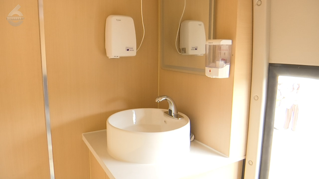 8099999街头巷尾微信