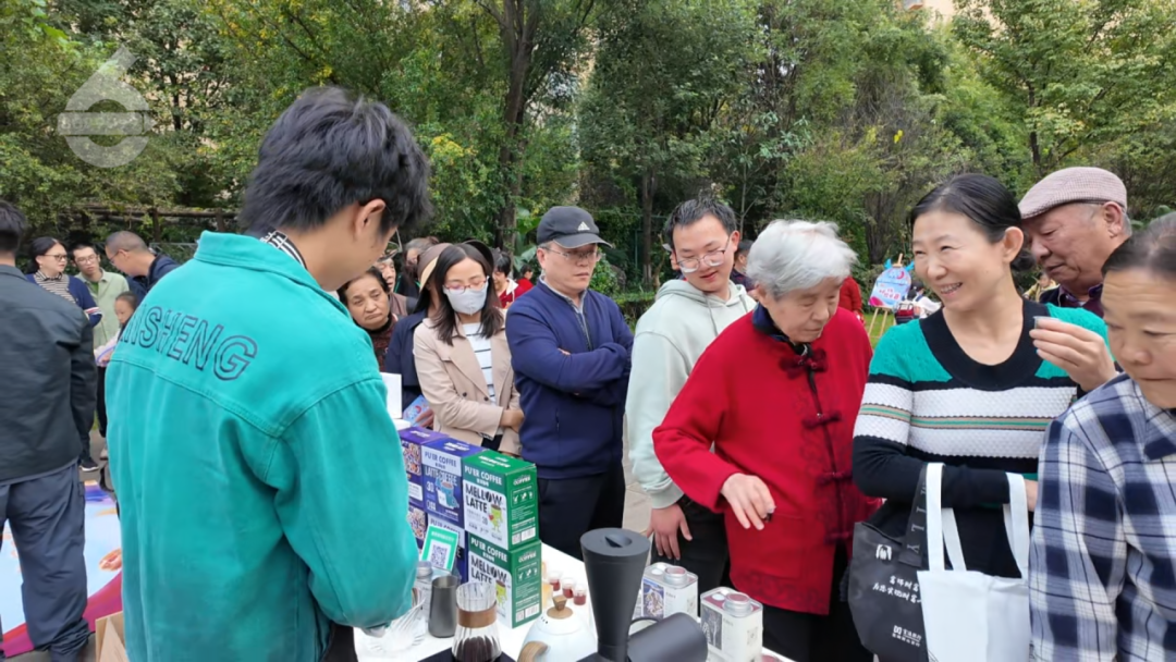 8099999街头巷尾微信