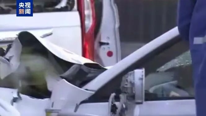 突发！日本东京发生一起机动车冲入人行道事故