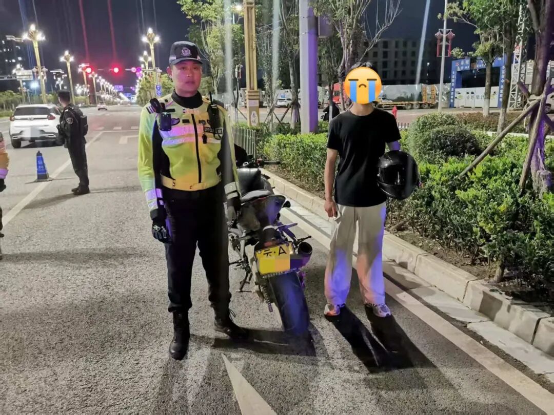 8099999街头巷尾微信