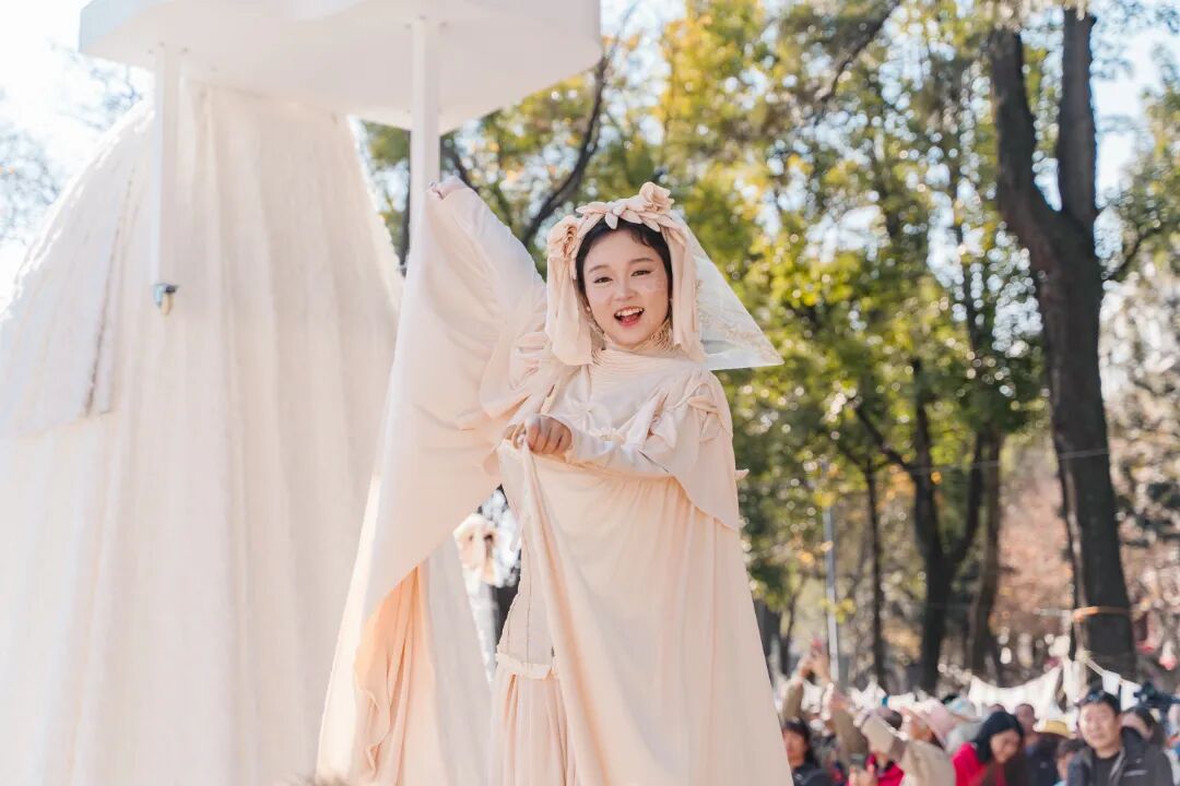 8099999街头巷尾微信