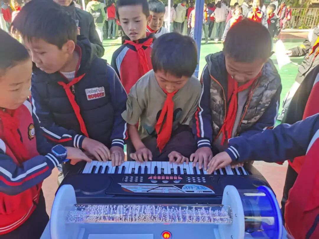 昆明西山教育体育