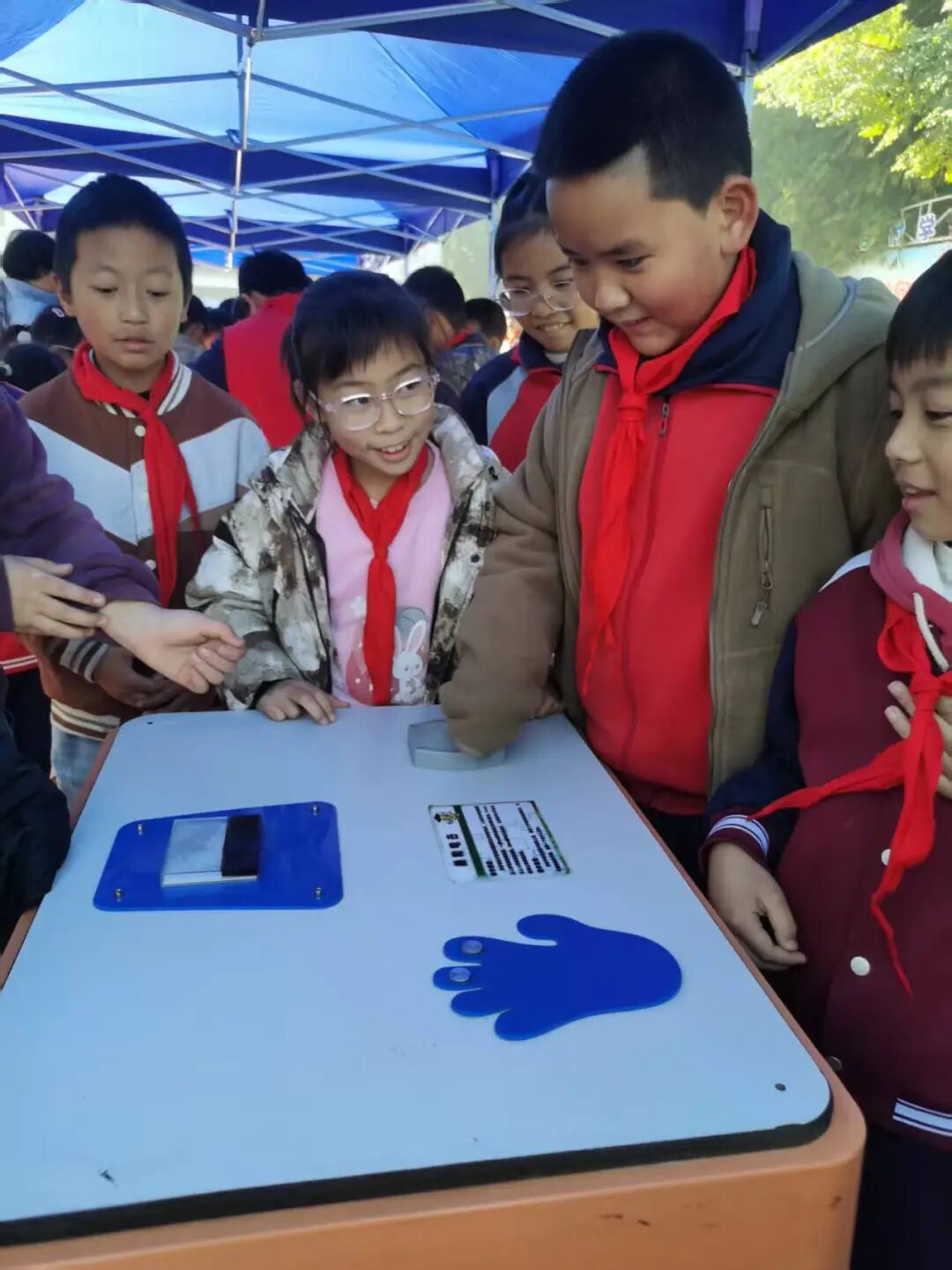 昆明西山教育体育