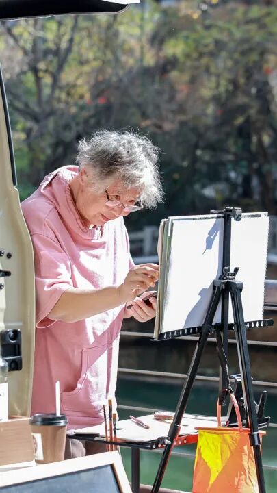 8099999街头巷尾微信