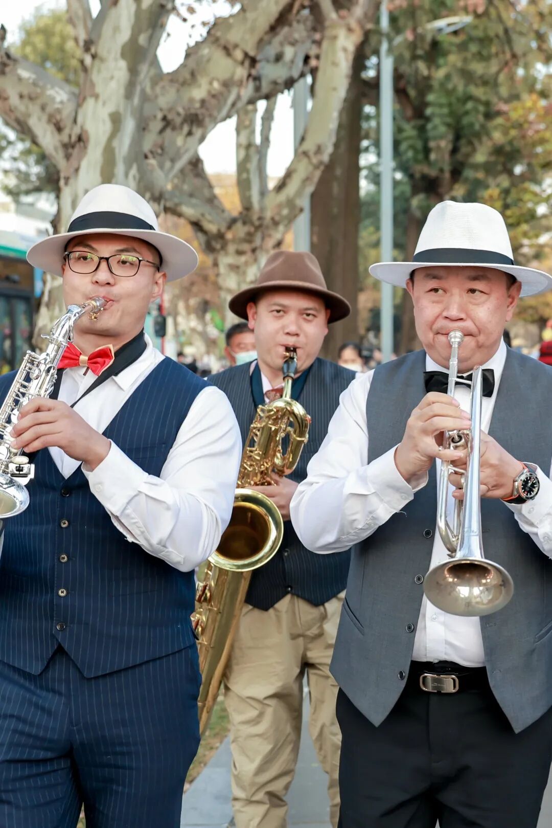 8099999街头巷尾微信