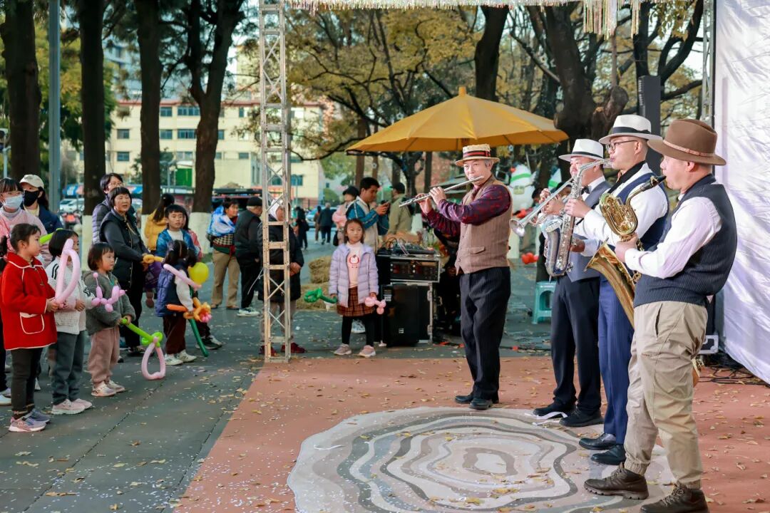 8099999街头巷尾微信