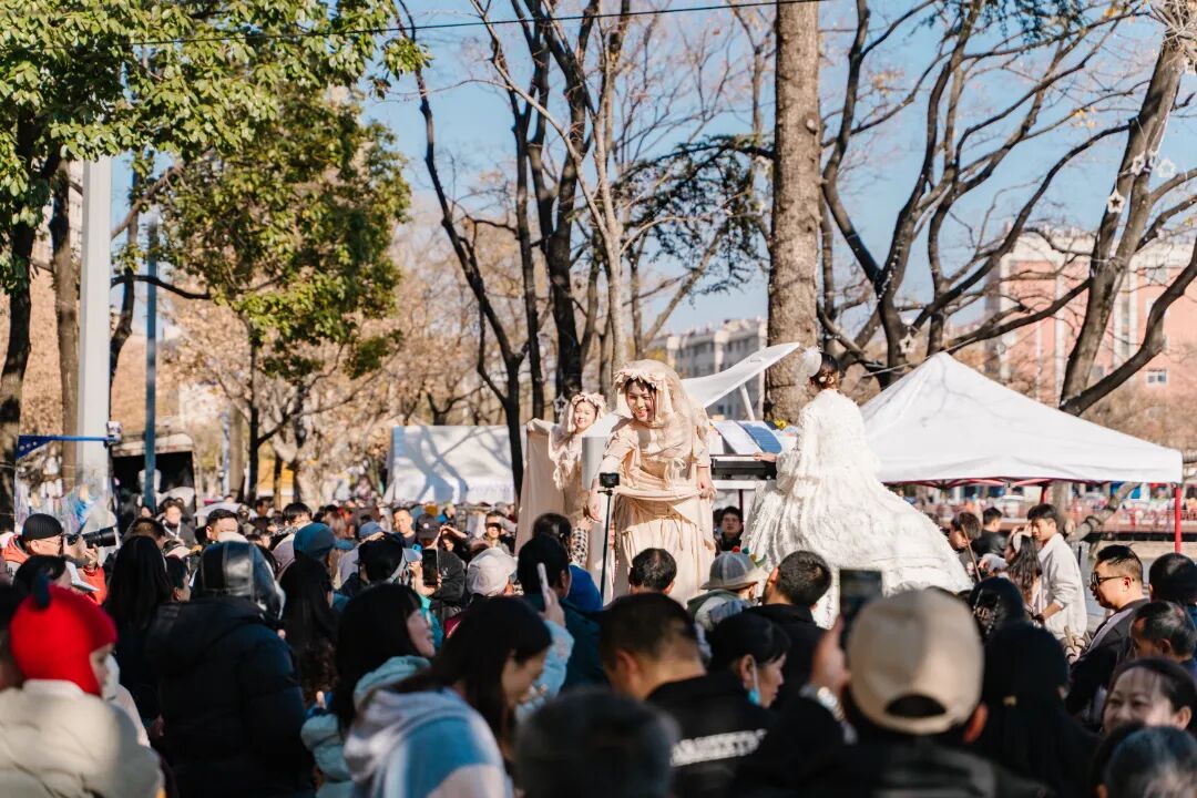 8099999街头巷尾微信