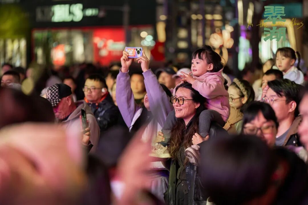 8099999街头巷尾微信