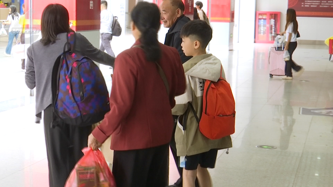 8099999街头巷尾微信