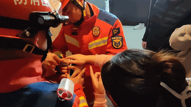 8099999街头巷尾微信