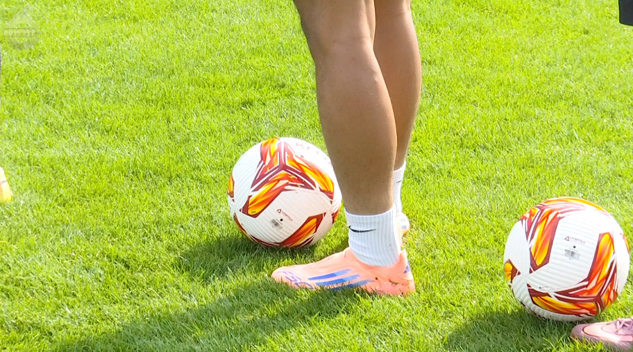 8099999街头巷尾微信