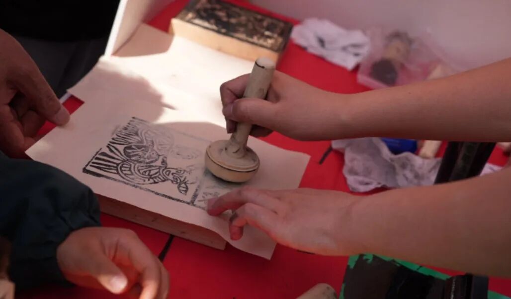 8099999街头巷尾微信